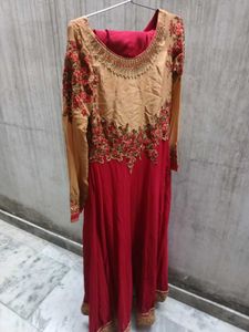 Elegant Embroidered Kurta