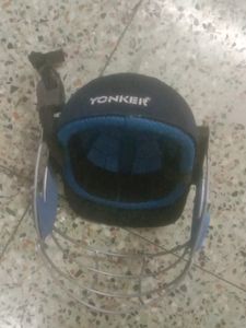 Cricket Helmet For Duse Ball