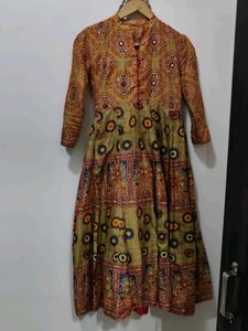 Anarkali Kurti