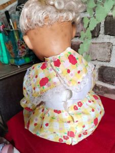 Used Beautiful 😍 Doll Not Working