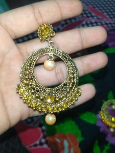 Earrings With Mang teeka!!!