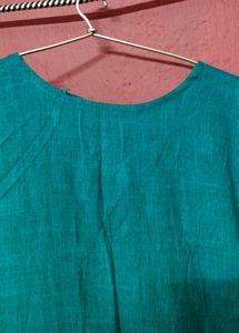 GREEN KURTI