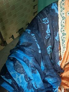 3  Dupattas Yellow 🟡  💙 Blue. 🩷 Pink Dupatta
