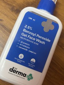 The Derma Co 2.5% Benzoyl Peroxide Face Wash
