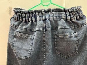 Straight Grey Jeans For Women !!!!