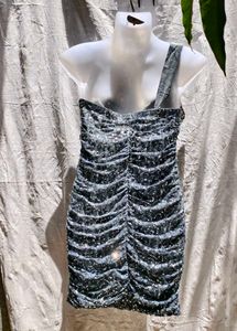 11.30.4 SEXY ONE SIDED RUCHED BODYCON