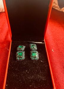 Set Of 2 Earings Luxury Brand Avant Garde