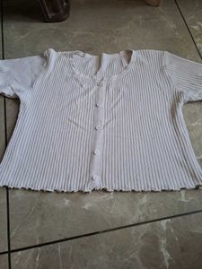 Cute White Button Up Top 🐼🤍