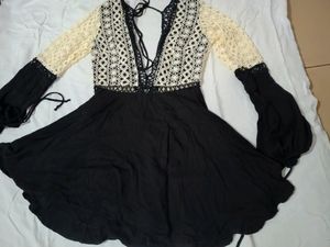Carson Crochet Details Dress Black/White
