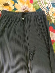 Women Wrinkle Crush 2 Palazzos