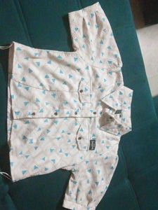 Triangle Patterned Crop Top