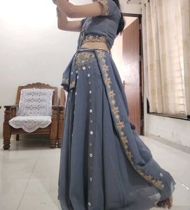 Classy Mirror Work Lehanga Choli And Chunri Set ❤️