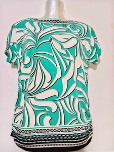 🎄Buy 1, Get 1 Free🎁Size M/ L Patterned Top