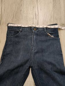 Ma2129 Santro bootcut jeans waist 28 inches
