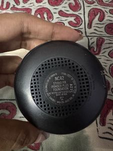 MAC studio fix Compact + Powder Foundation NC42