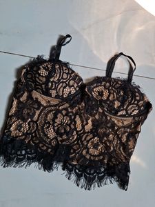 Lace Brellet