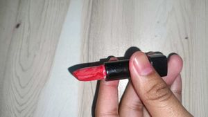 Blood Red Matte Lipstick