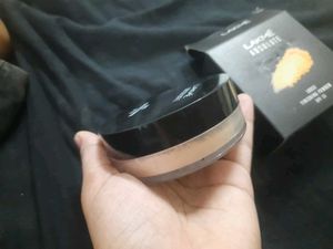 Lakme Absolute Powder