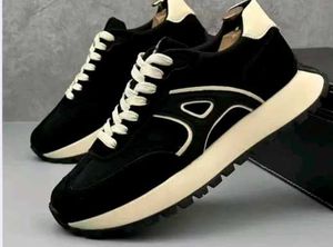 Stylish puma Black Casual Sneakers
