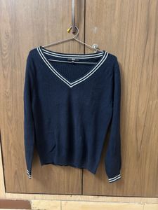 Uniqlo navy V-Neck Sweater with White Trim