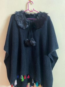 Black Top - Poncho/Cape