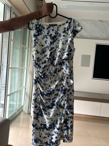 Fixed price, lovely  white dress
