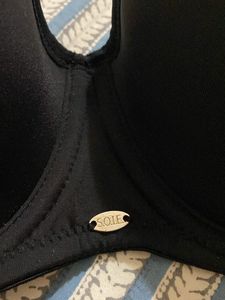 Brand New Soie Black Bra With Detachable Straps