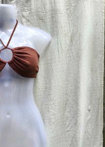 6226. SEXY BROWN MINI TOP