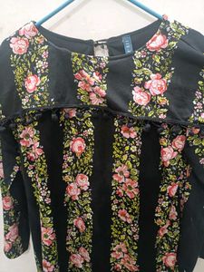 Combo Of 2 Striped Button-Up &amp; Aline Floral Top