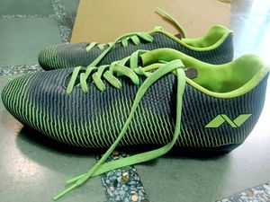 Bata Carbonite Sports Shoes