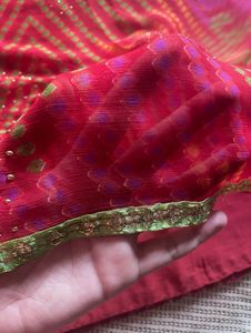 Red Pink Bandhani Saree