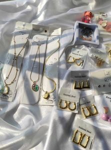 2 pair antitarnish hoops