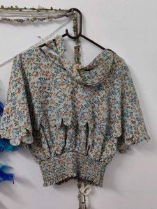 Floral Print Tie-Neck Top