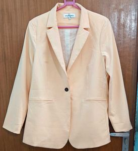 ANDCOWOMAN Peach Blazer