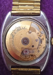 Original RADO Machine 28:36.condition Good And Also Need To Have Service.