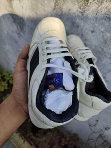 Classic Style Leather Sport Shoes