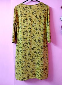 Lemon Green Kurta With Black Leaf Print Design