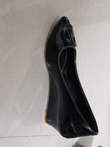 Black Ballerina Flats