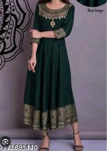 Emerald Green Printed Kurti With Dupatta 💚