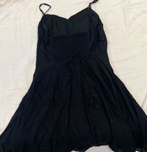 BLACK DRESS FOR PARTY