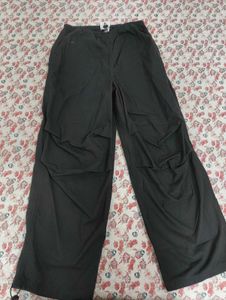 h&m parachute pant