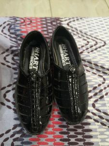 baby boy used foot wear