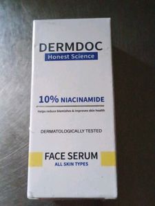 DERMDOC 10% Niacinamide Face Serum