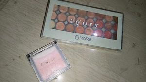 Mars Eyeshadow Palette &amp; Highlighter
