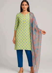 Women&#39;s Beautiful printed kurta set