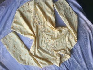 Yellow Shirt With Heart Print 💓✨