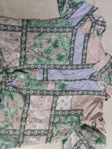 Floral Print Tie-Front Top