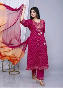 Kurta Pant With Duppata Combo