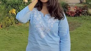 Elegant Blue Embroidered Kurta