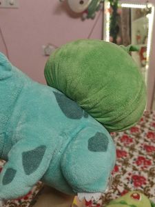Bulbasaur Authentic Plushie